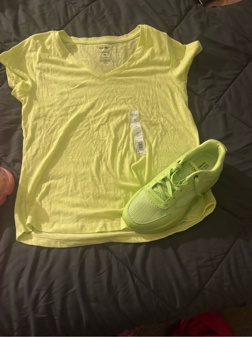 Reebok Neon Yellow V-Neck Tee with Matching Neon Yellow Trainer